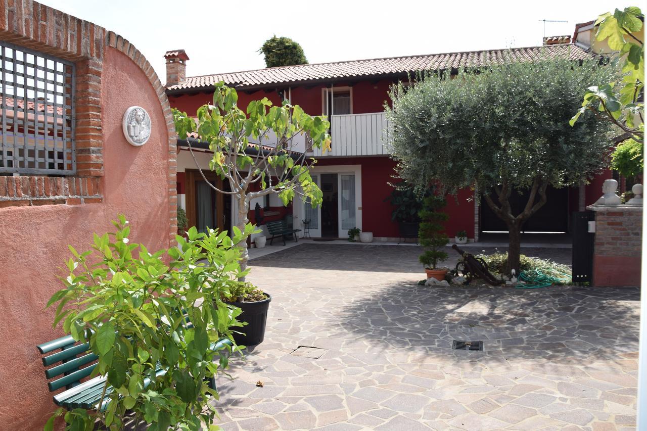 Le Fate Corbezzole Bed & Breakfast Romano D'Ezzelino Exterior photo